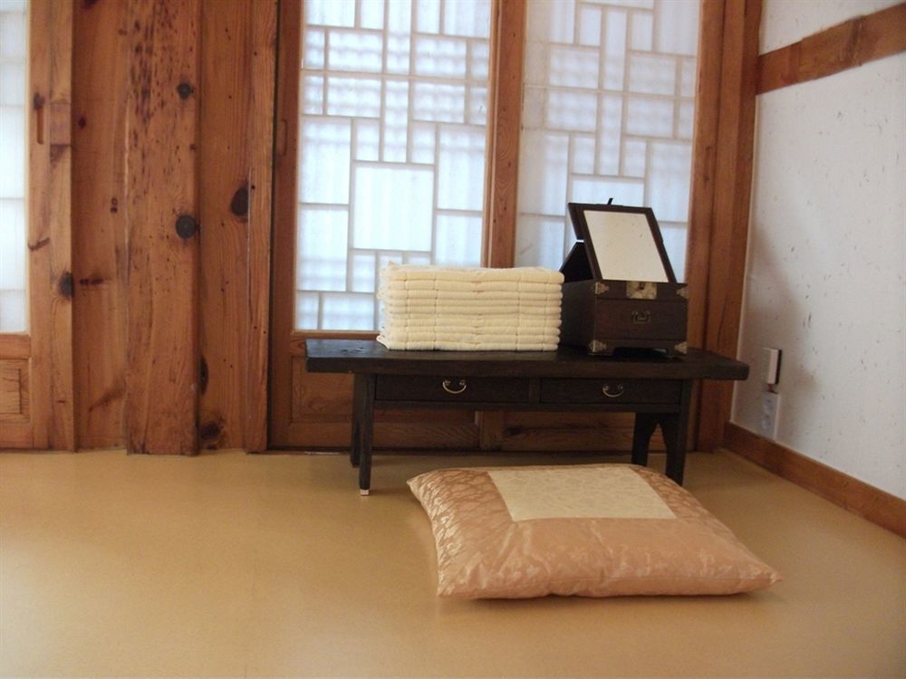 Hyosunjae Hanok Guesthouse Сеул Екстер'єр фото